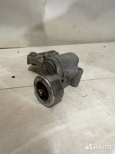 Натяжитель ремня Toyota Camry XV40/Rav 4