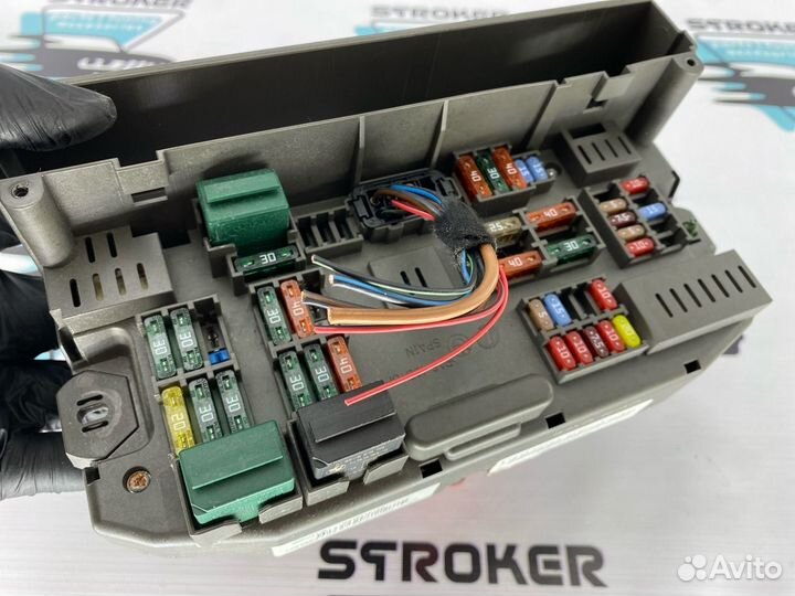 Блок предохранителей передний Bmw X5 E70 N52B30AF