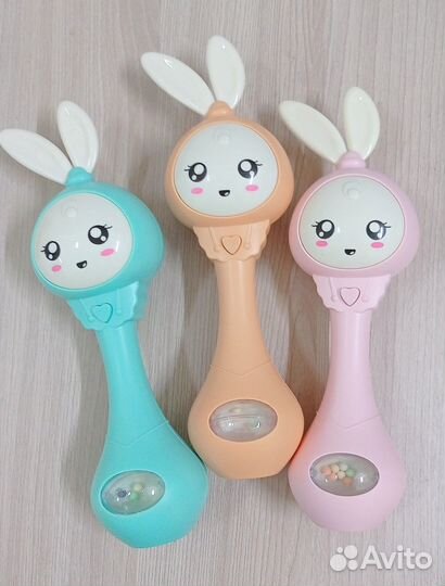 Погремушка-грызунок Зайка