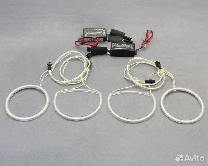 Ангельские глазки Nissan Skyline V35 / Laurel C35