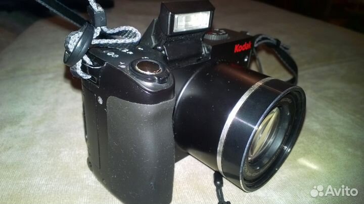 Kodak EasyShare Z8612 IS