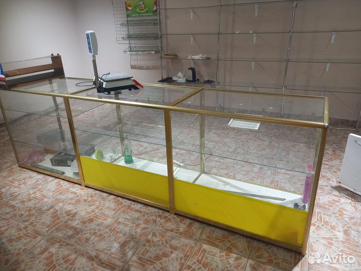 Продам стеллажи