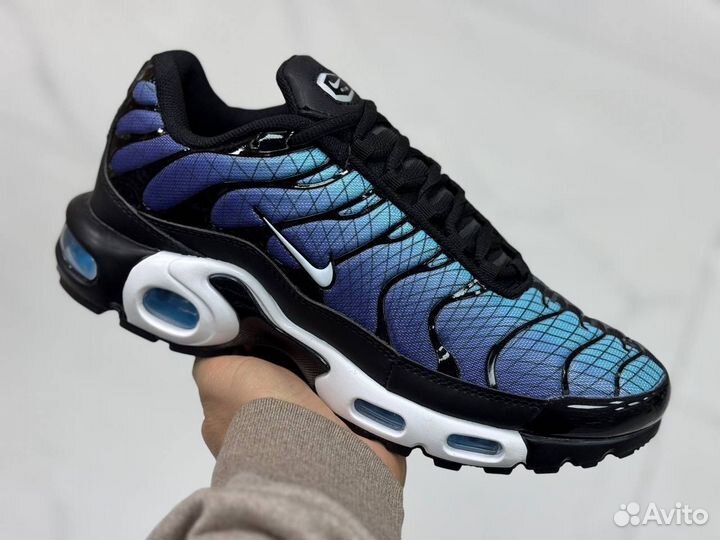 Кроссовки nike air max tn plus