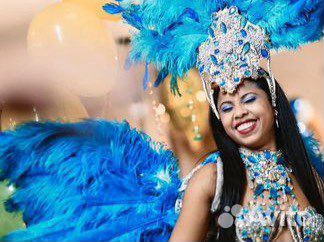 Бразильское шоу Mulata rica show