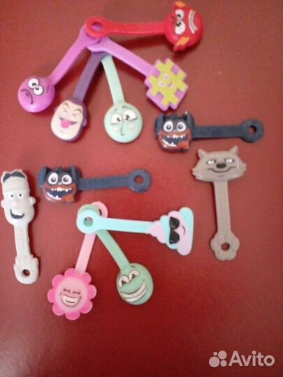 Коллекция разных скрепышей