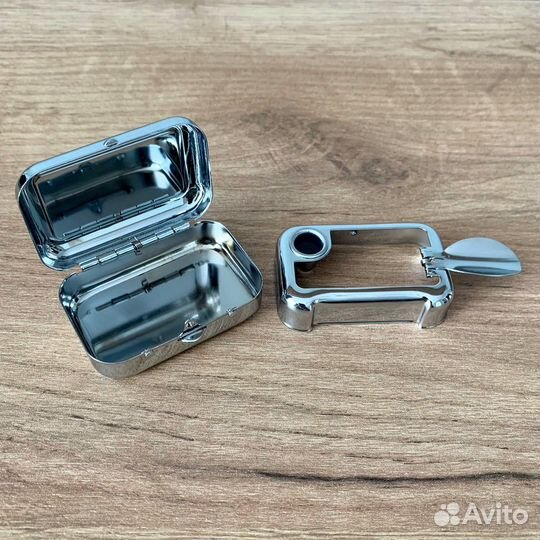 Карманная пепельница с черным верхом