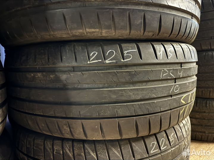 Michelin Pilot Sport 4 225/45 R19