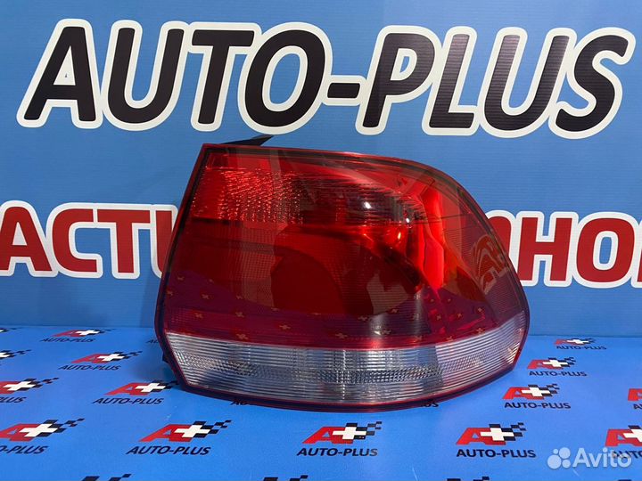Фонарь задний Volkswagen Polo