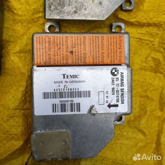 Блок управления подушек безопасности srs airbag bm