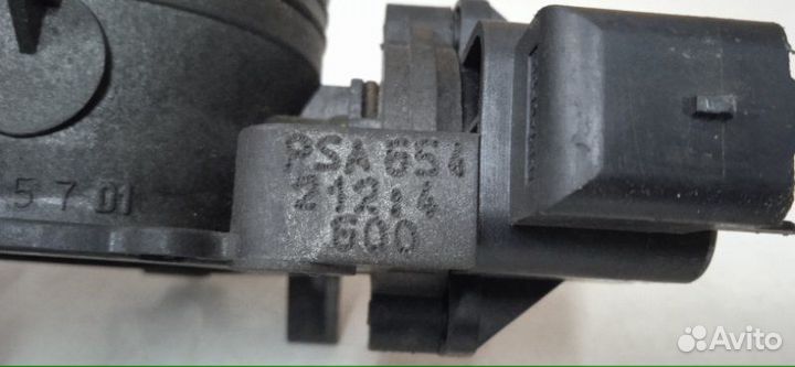 Дроссельная заслонка Peugeot 206 1.4KFV 1998-2003