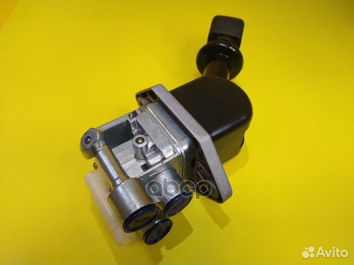 Кран тормозной ручной M16x1.5, 12.5bar MAN