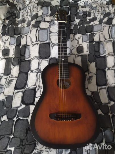 Акустическая шестиструнная гитара, кунгур-мелодия