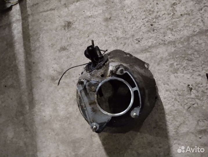 Картер сцепления/ колокол на Волгу Крайслер