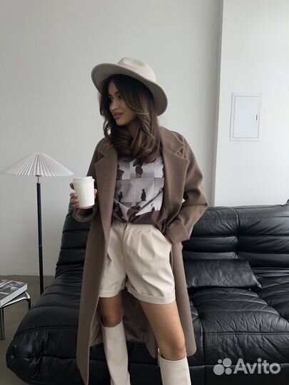 Классические женские шорты