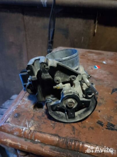 Дроссельная заслонка Тойота Ипсум 21 кузов