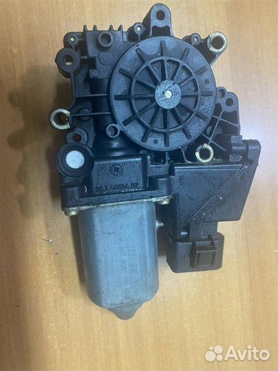 Моторчик стеклоподъемника Audi A4 (B5) 1994-2000