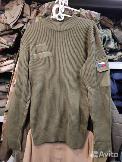 Свитер армии Чехии 108