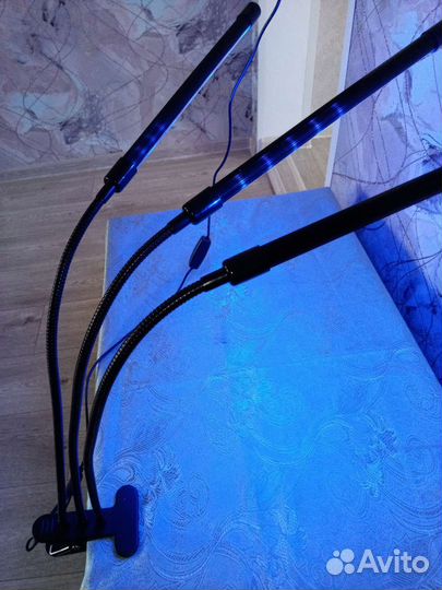 Лампа настольная