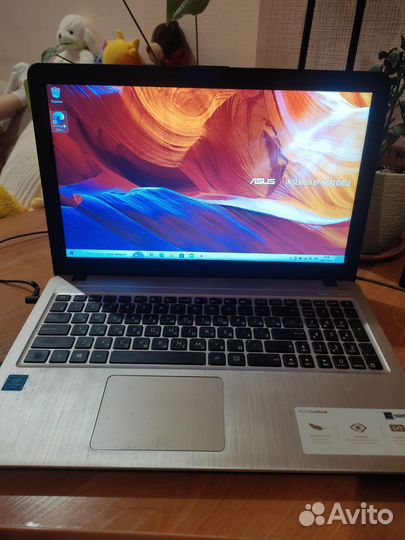 Ноутбук asus X540N