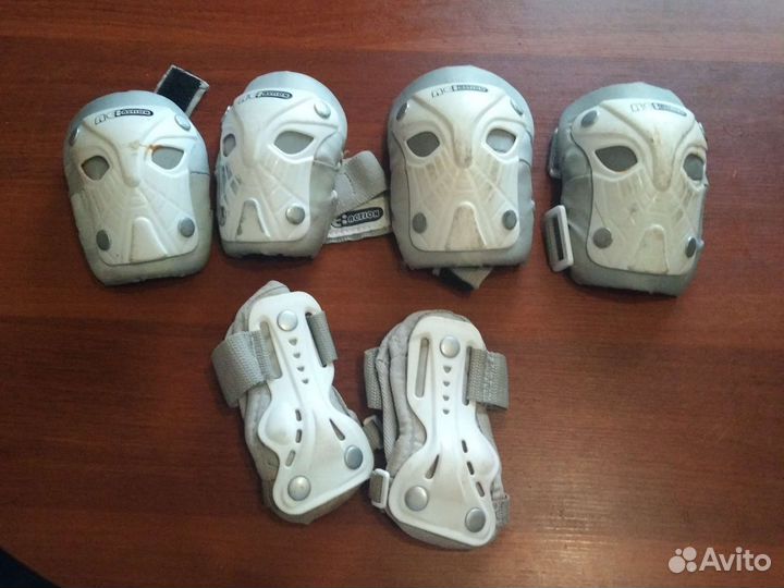 Защита для роликов s