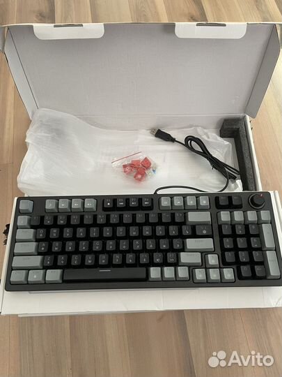 Механические клавиатуры беспроводные/проводные