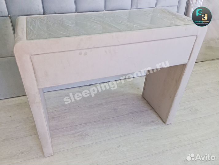 Туалетный столик