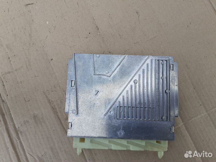 Блок управления АКПП вольво S80 2.4 i 00008863А2