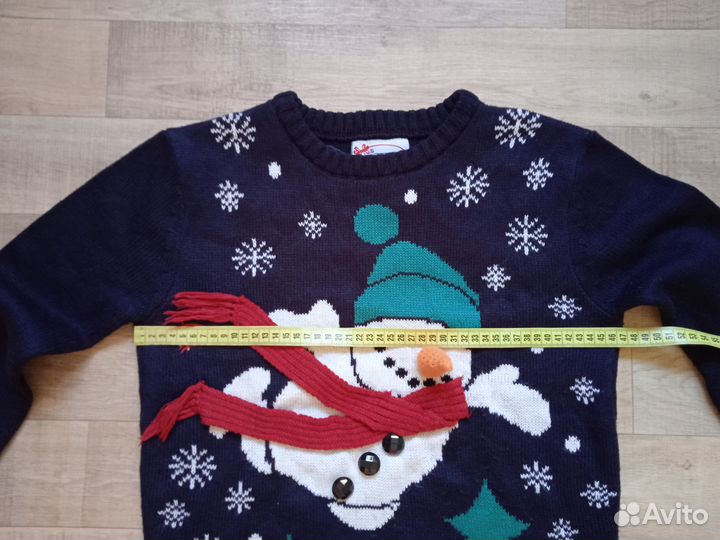 Свитер новогодний женский 44 S