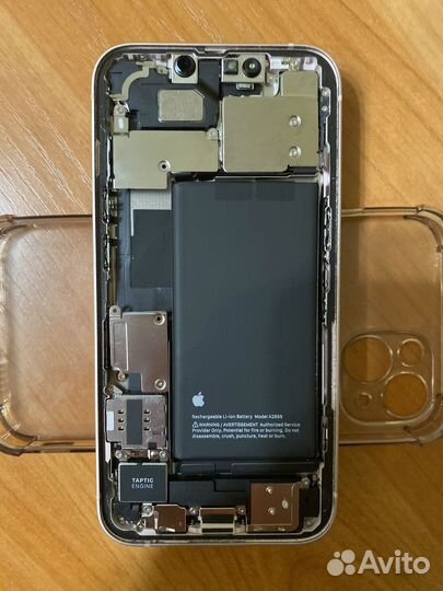 Корпус iPhone 13