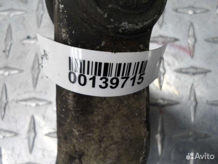 Рычаг передний правый нижний Volkswagen Passat B5