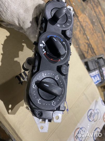 Блок управления печкой Форд Фокус2