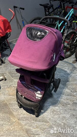 Каляска прогулочная скадная