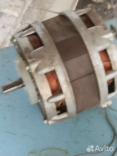 Двигататель стиральной машины