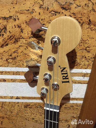 Бас-гитара Jazz Bass Irin комбо Stagg 20W и набор