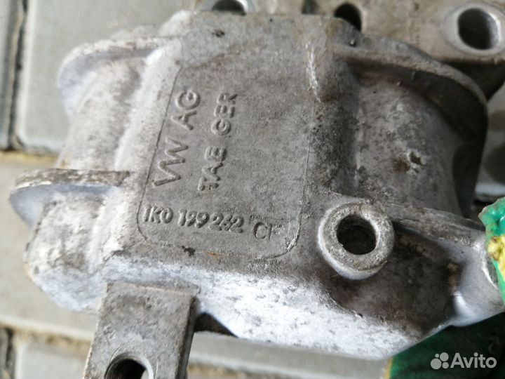 Подушка двигателя Октавия А5 Рест 1K0199262CF