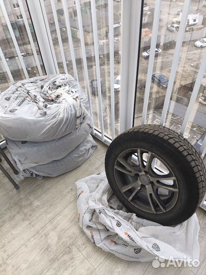 Колеса зимние 175 65 r14