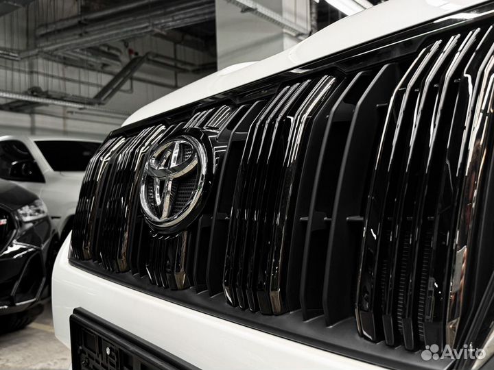 Toyota Land Cruiser Prado 2.8 AT, 2022, 70 км