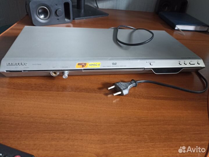 DVD-плеер Samsung DVD-P360K