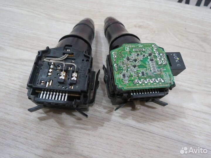 Переключатель подрулевой Mitsubishi Lancer 10