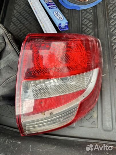 Фонарь задний правый granta