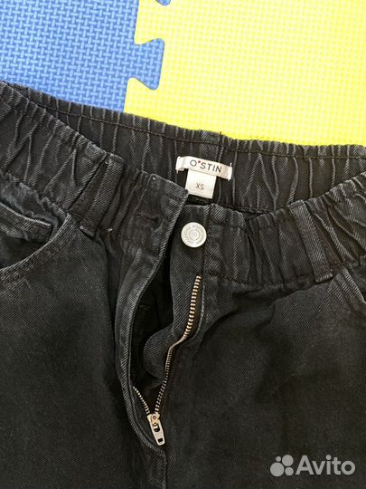 Джинсы бананы ostin