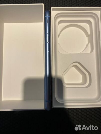 iPhone Xr, 128 ГБ