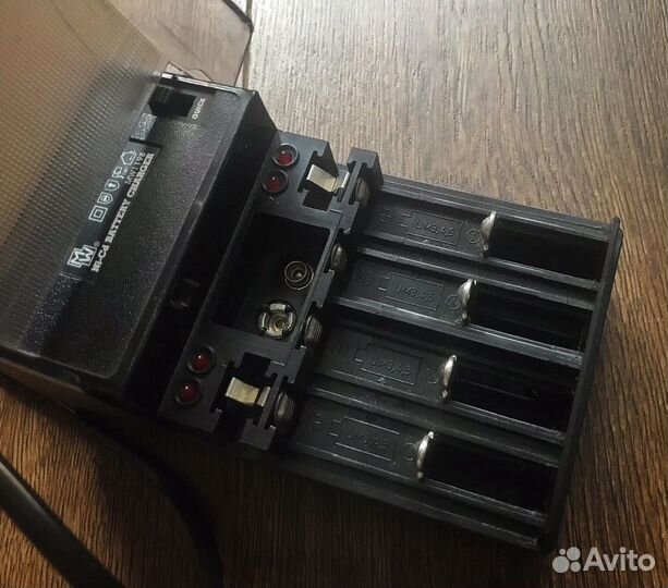 Зарядное устройство