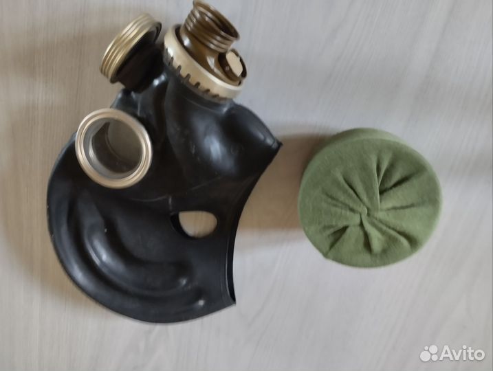 Противогаз и фильтр