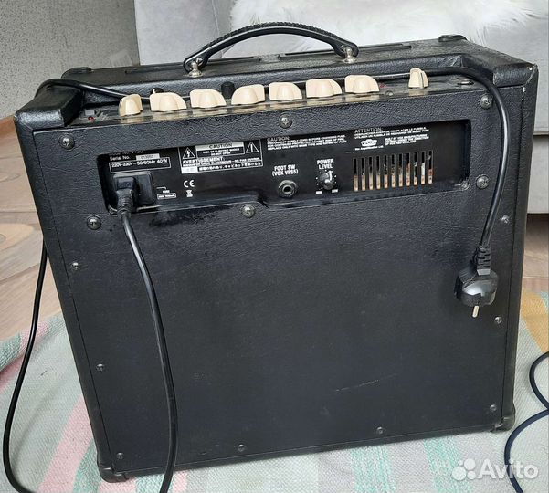 Ламповый комбоусилитель vox