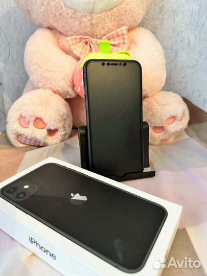iPhone 11, 128 ГБ