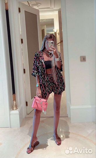 Летний шелковый костюм