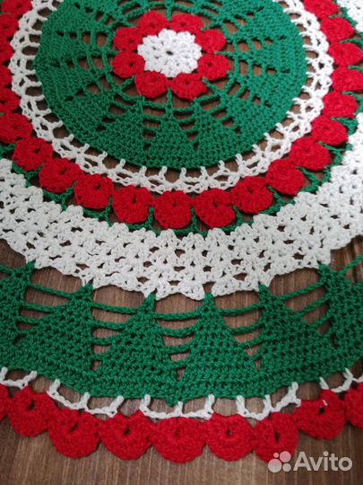 Ажурная новогодняя салфетка