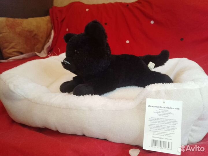 Лежанка для кошек