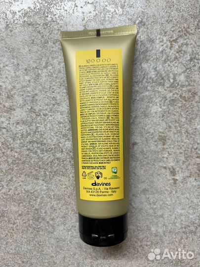 Davines Разглаживающий увлажняющий флюид